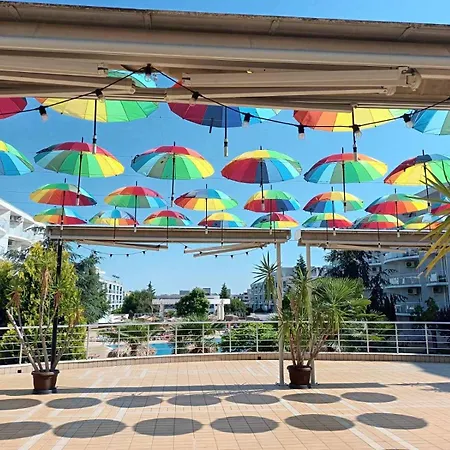 Design In Atlantis Resort&spa, Airport 부르가스