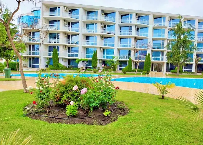 Design In Atlantis Resort&spa, Airport *