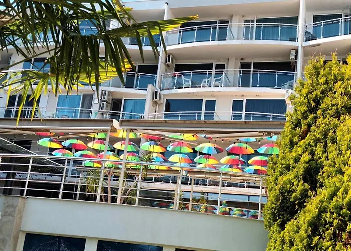 Design In Atlantis Resort&spa, Airport Apartmán Burgas City